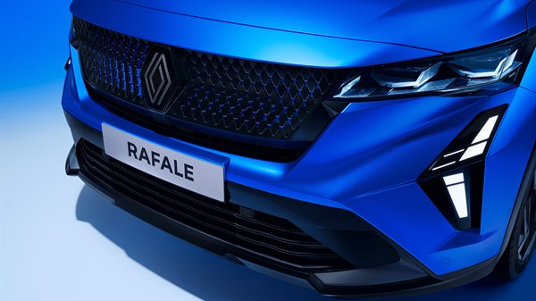 Renault Rafale E-Tech hybrid - prediktivna varijabilna amortizacija