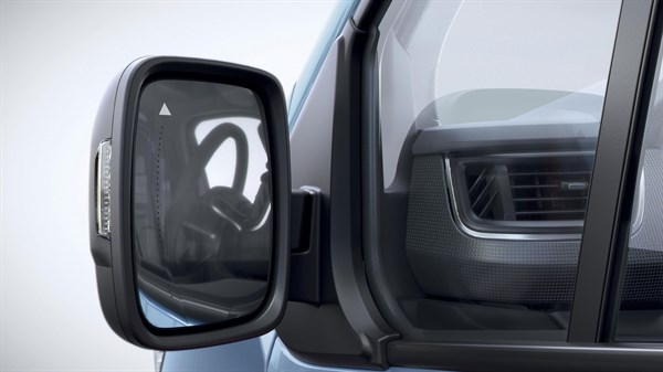 all new renault trafic - blind spot warning